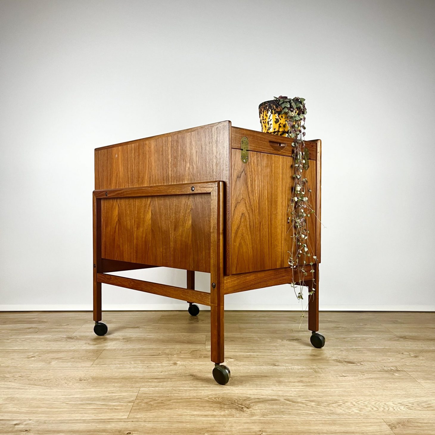 Andreas Hansen Designed Danish Drinks Cart