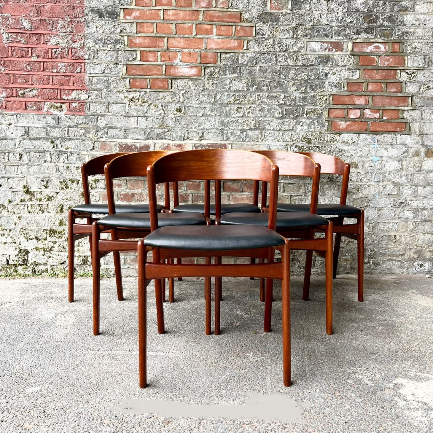 Super Sharp Set of 6 Danish Dining Chairs, 1960s