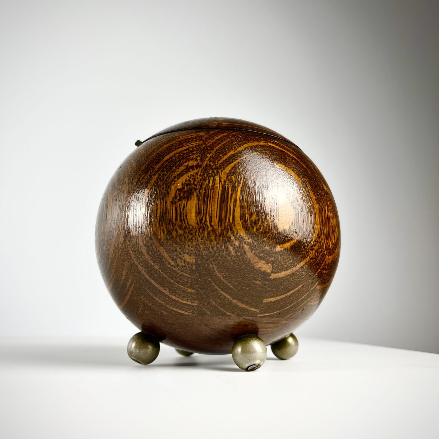 Teofani & Co Spherical Art Deco Box