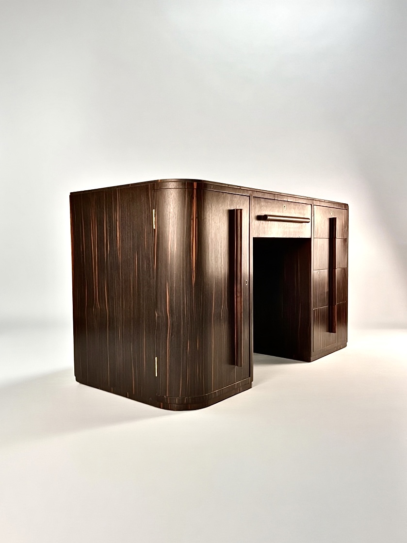 Sublime Macassar Ebony Art Deco Desk, French 1930s